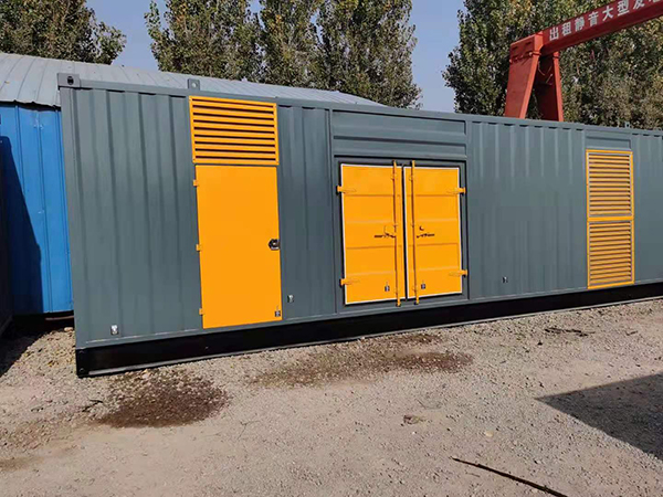 长寿300kw 柴油发电机组用多大的空气开关？